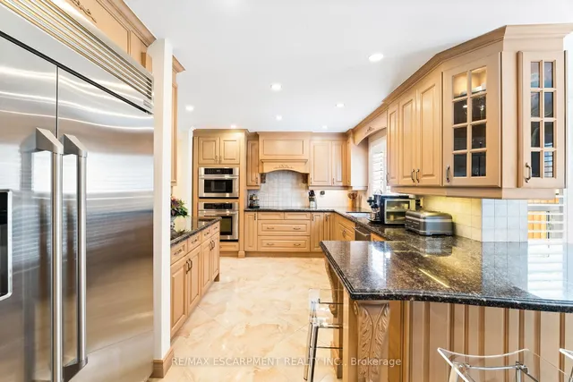 Additional image 10 of 286 Winfield Terr