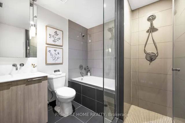 Additional image 17 of 650 King St Unit 706