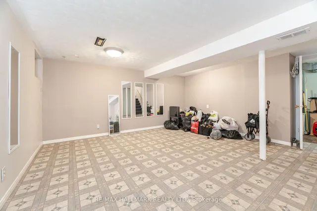Additional image 38 of 73 Dogwood Cres