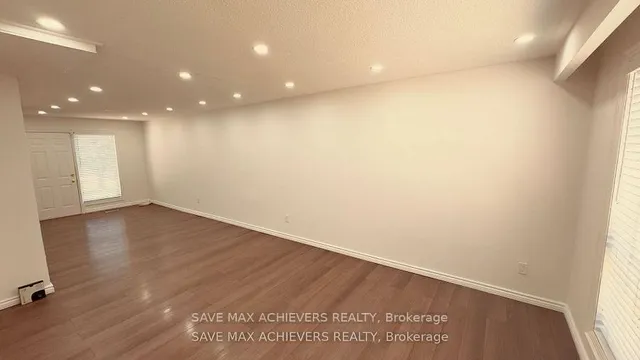 Additional image 11 of 1720 Albion Rd Unit 17