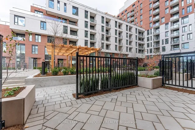 Additional image 20 of 11 Maryport Ave Unit 127