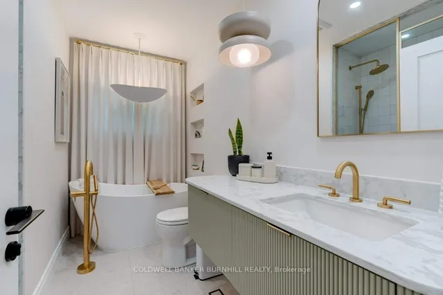 Additional image 27 of 380 ABBOTT Rd