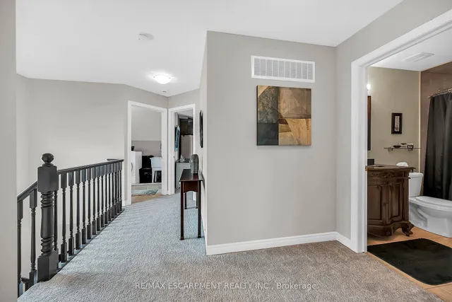 Additional image 31 of 43 Medici Lane