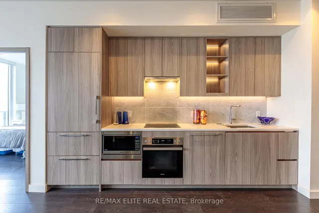 Additional image 6 of 85 Mcmahon Dr Unit 612