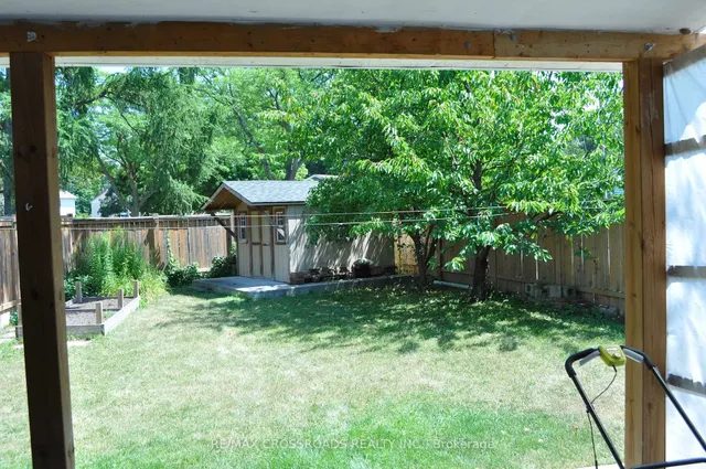 Additional image 23 of 66 Bushwood Crt
