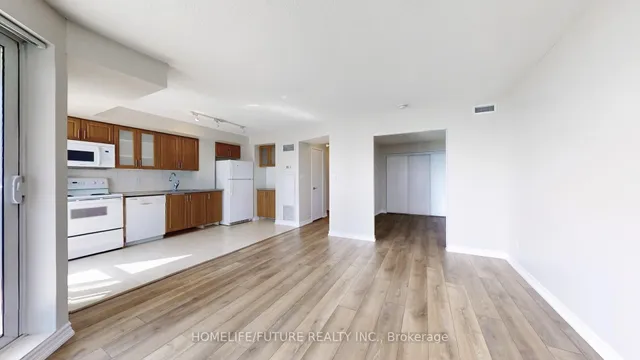 Additional image 13 of 410 Queens Quay Unit 1413