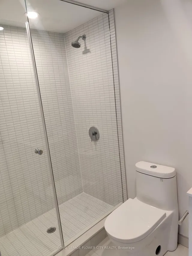 Additional image 14 of 1 Jarvis St Unit 311