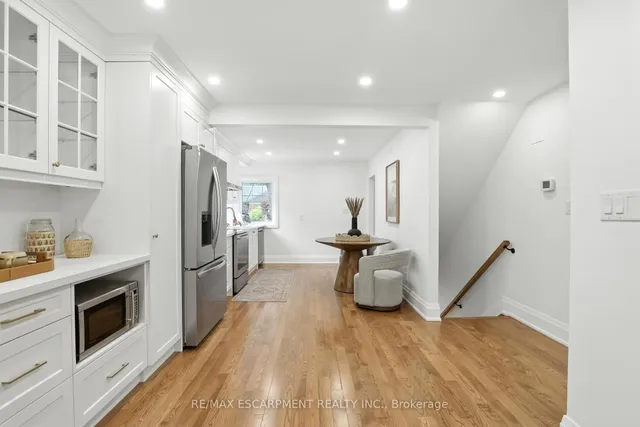 Additional image 14 of 821 SHADELAND Ave