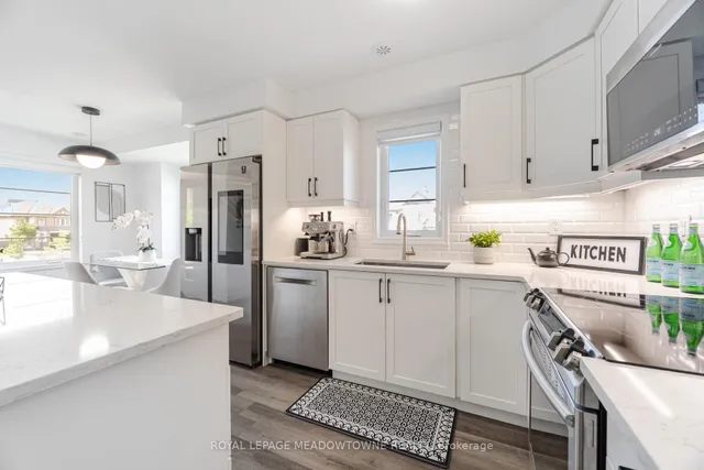 Additional image 23 of 898 Cactus Pt