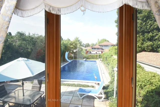 Additional image 18 of 33 Dubarry Blvd