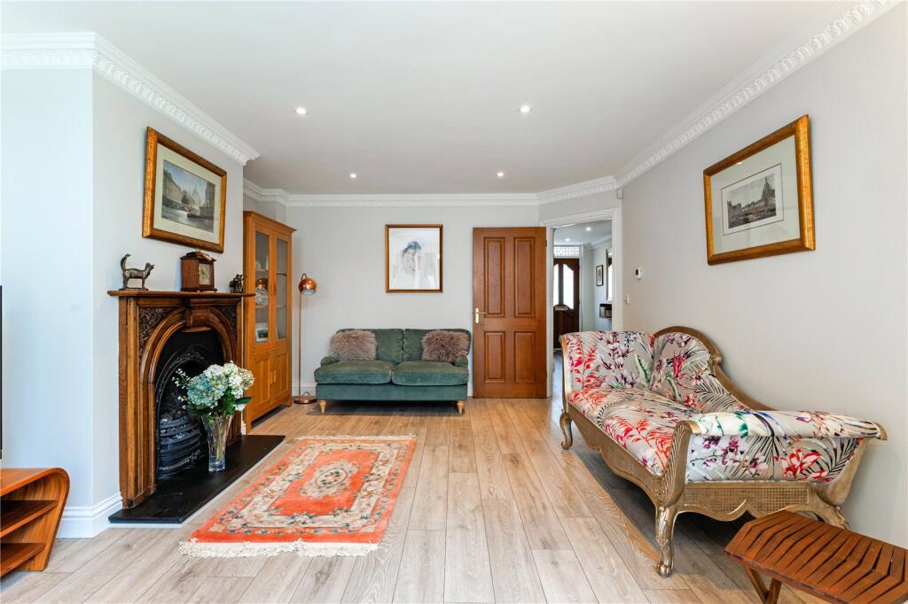 Additional image 5 of West Way, Harpenden, AL5