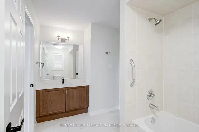 Additional image 33 of 562 Nairn Circ