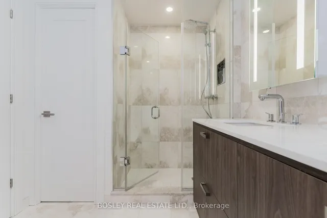 Additional image 25 of 10 Inn on the Park Dr Unit 2001