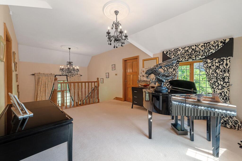 Additional image 22 of Roman Lane, Little Aston Park, B74