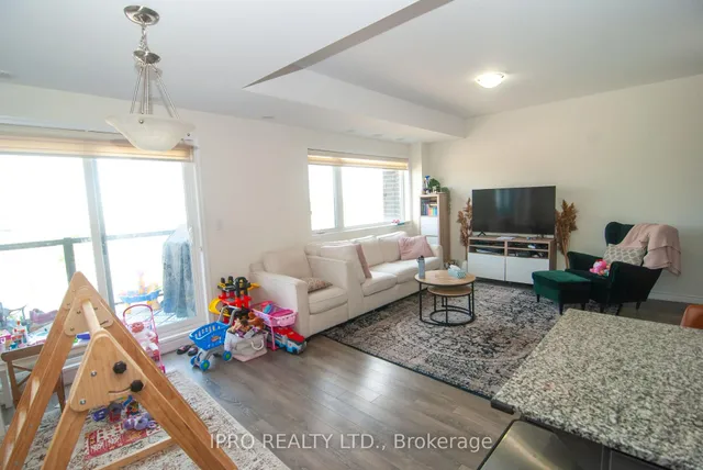 Additional image 7 of 220 Lagerfeld Dr Unit 15