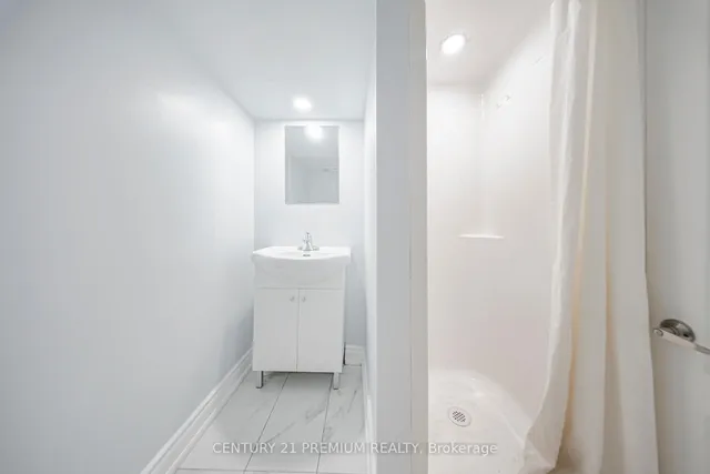 Additional image 42 of 3 Garland Crt