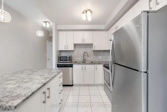 Additional image 7 of 640 Sauve St Unit 222