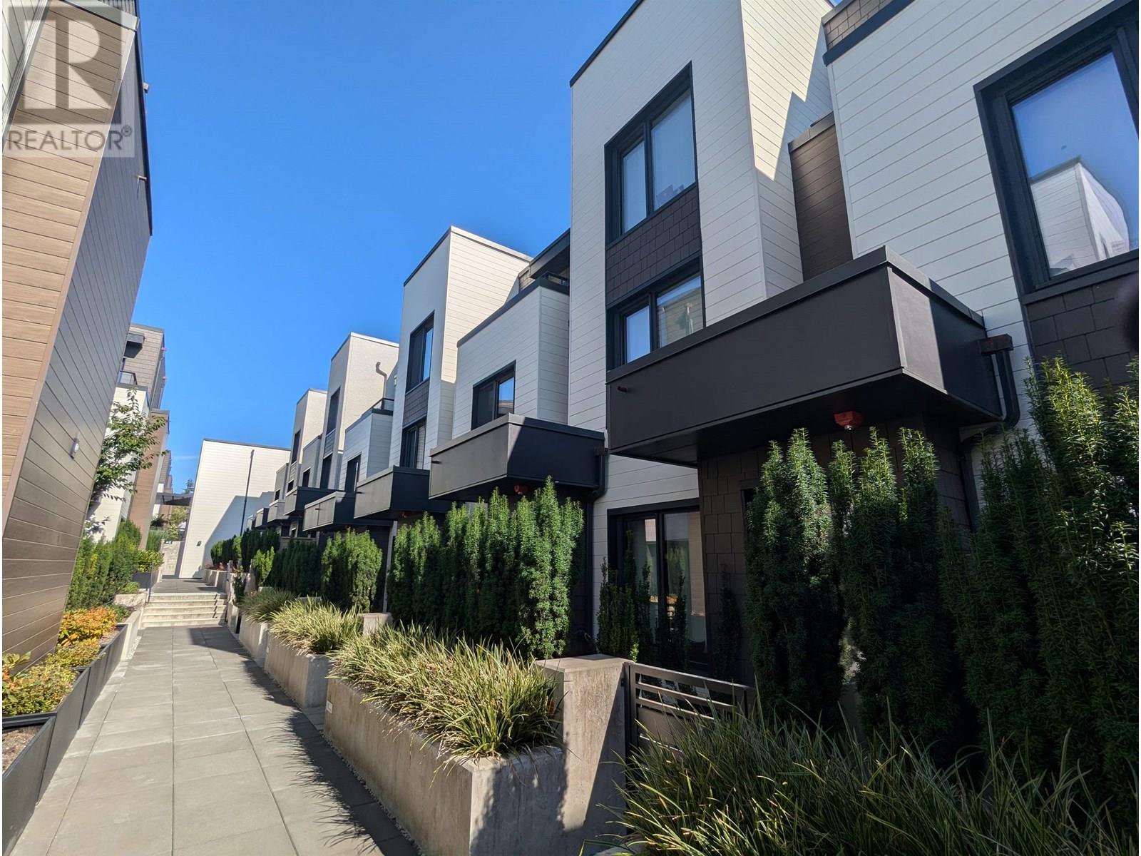 703 606 FOSTER AVENUE|Coquitlam, British Columbia V6J0L5