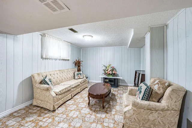 Additional image 17 of 22 Meadow Lane Ave