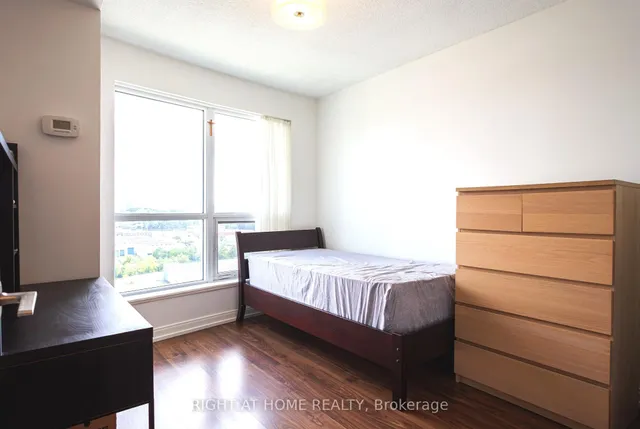 Additional image 6 of 151 Village Green Sq Unit 908