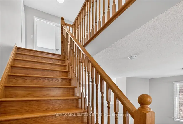 Additional image 19 of 832 Bessy Tr