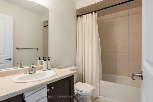 Additional image 32 of 108 Borers Creek Circ