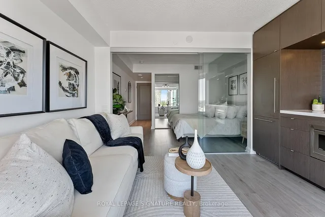 Additional image 11 of 155 Yorkville Ave Unit 2706