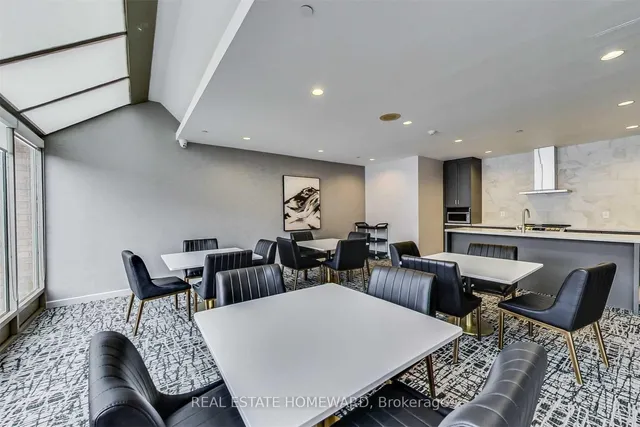 Additional image 25 of 15 Maitland Pl Unit 1806