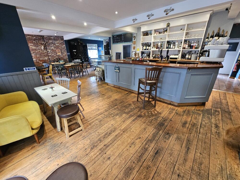 房产图片 3 - 沃尔普克酒吧，海街，萨顿韦尼，沃明斯特郡，BA12