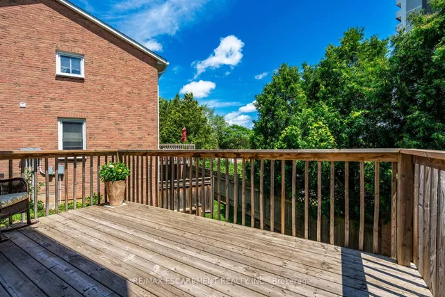 Additional image 35 of 2155 Duncaster Dr Unit 7