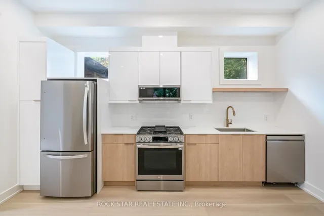 Additional image 31 of 42 Ray St