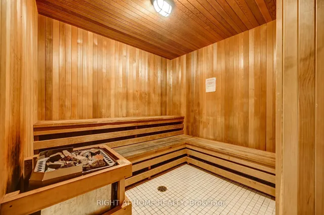 Additional image 38 of 55 Eglinton Ave Unit 2001