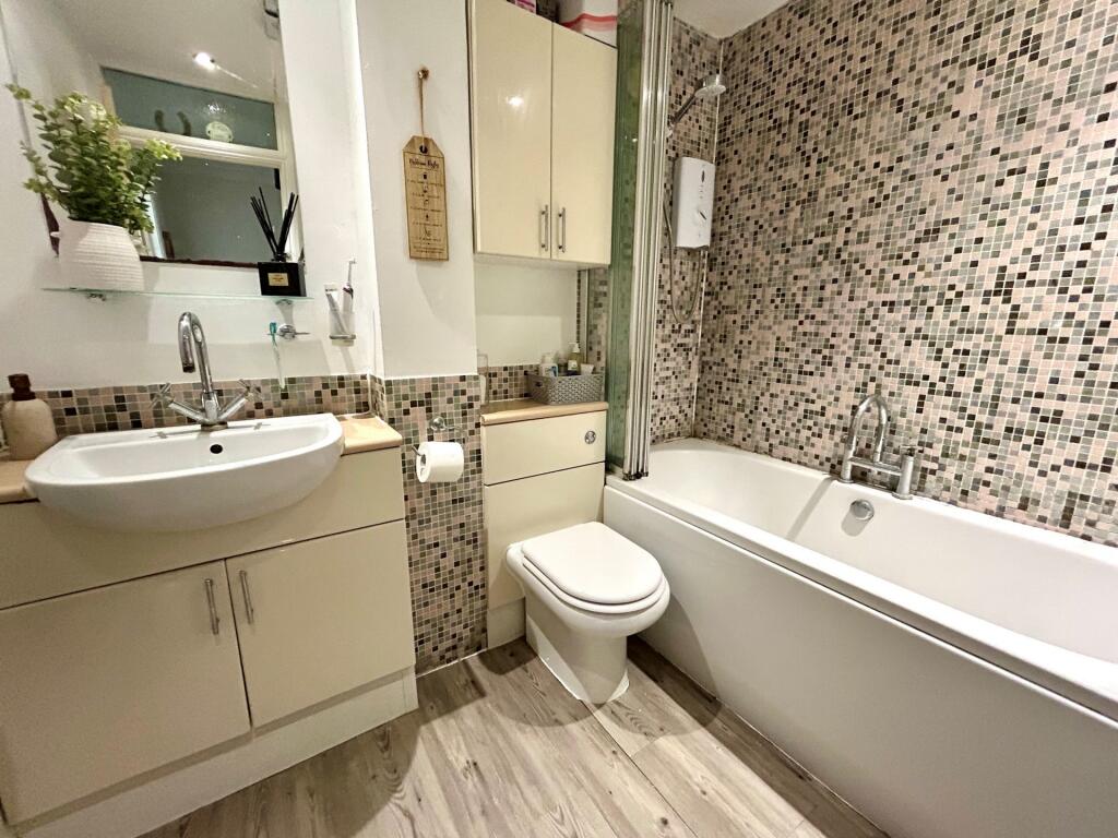 Additional image 8 of Cavalier Way, Yeovil, BA21