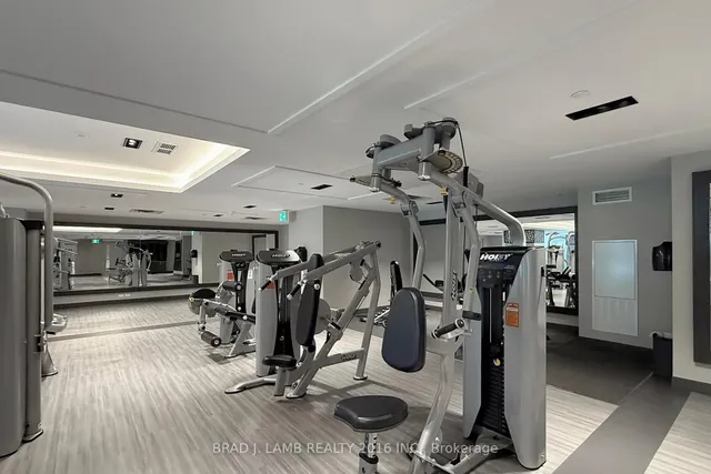 Additional image 22 of 543 Richmond St Unit 545