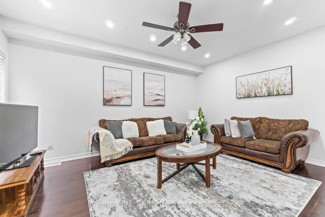 Additional image 17 of 38 Stephanie Ave