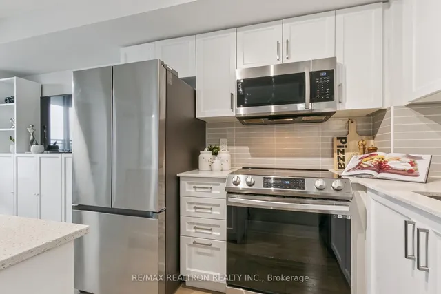 Additional image 2 of 20 Meadowglen Pl Unit 232