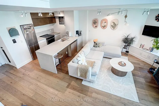 Additional image 15 of 250 Manitoba St Unit PH 802