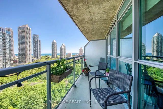 Additional image 18 of 155 Legion Rd Unit 1414