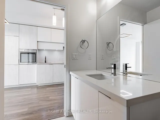 Additional image 6 of 8 Eglinton Ave Unit 3809