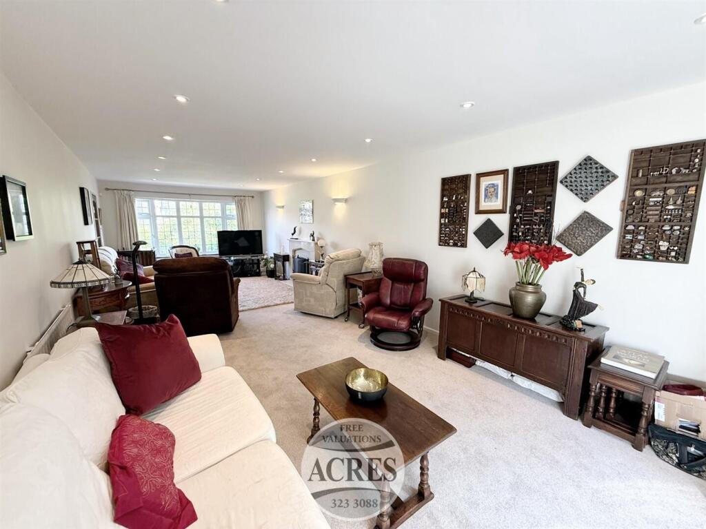 Additional image 40 of Thornhill Park, Streetly