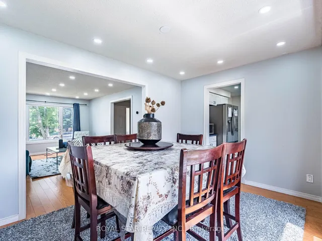 Additional image 14 of 19 Markham St