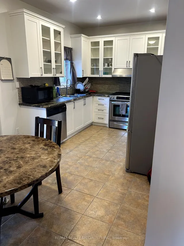 Additional image 3 of 64 Mossgrove Cres