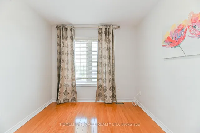 Additional image 40 of 40 Janda Crt