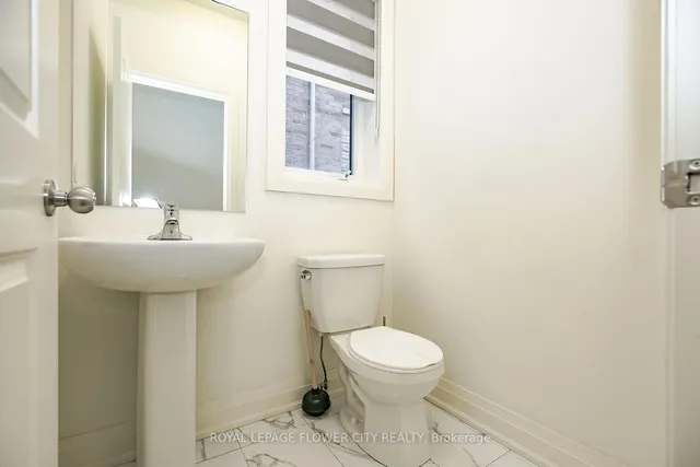 Additional image 24 of 114 Adventura Rd