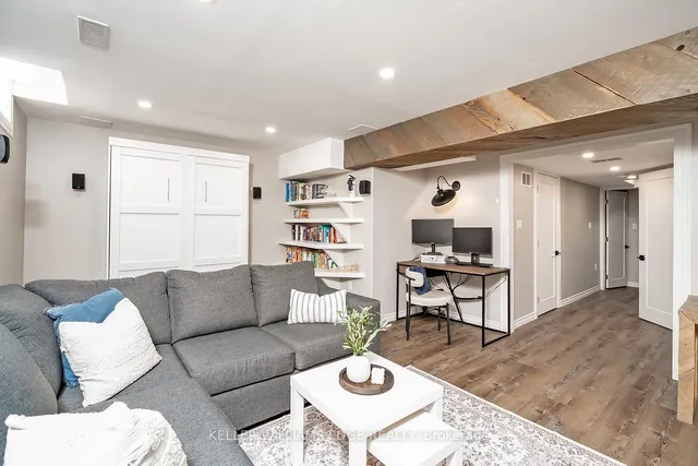 Additional image 31 of 67 Columbus Gate