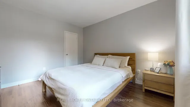 Additional image 19 of 1290 Kipling Ave