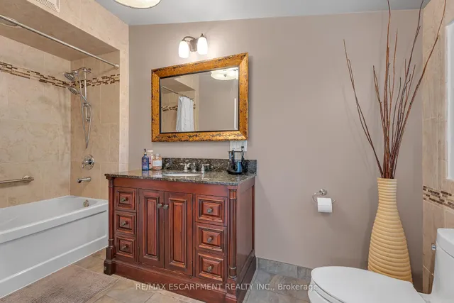 Additional image 30 of 316 Fennell Ave