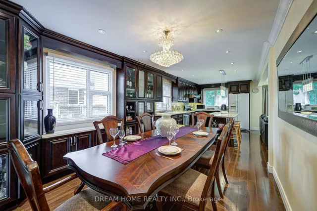 Additional image 18 of 811 Huntingwood Dr