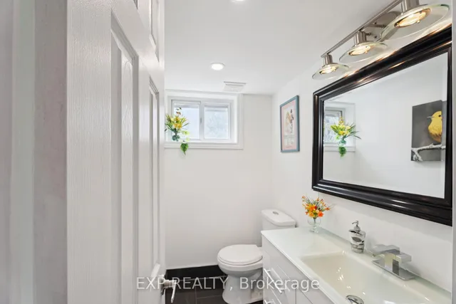 Additional image 30 of 7 Armitage Dr