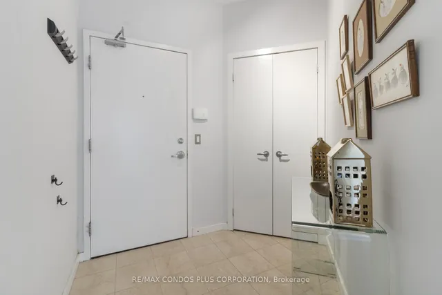 Additional image 4 of 218 Queens Quay Unit 2302